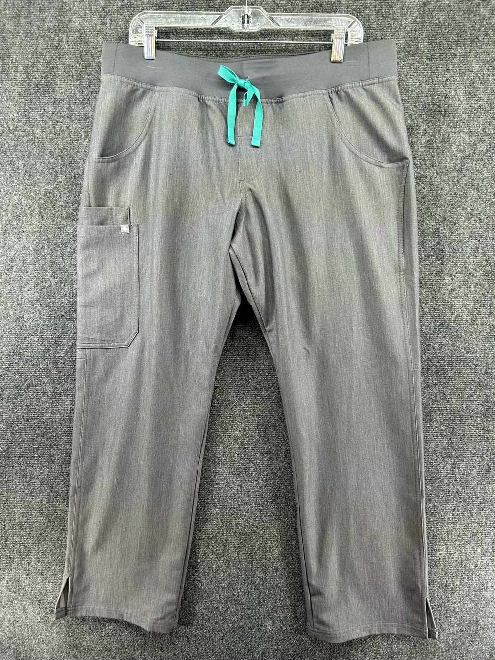 FIGS Cargo Scrub Pants L/P Petite Gray/Teal Style Kade (T21004P) Medical Uniform